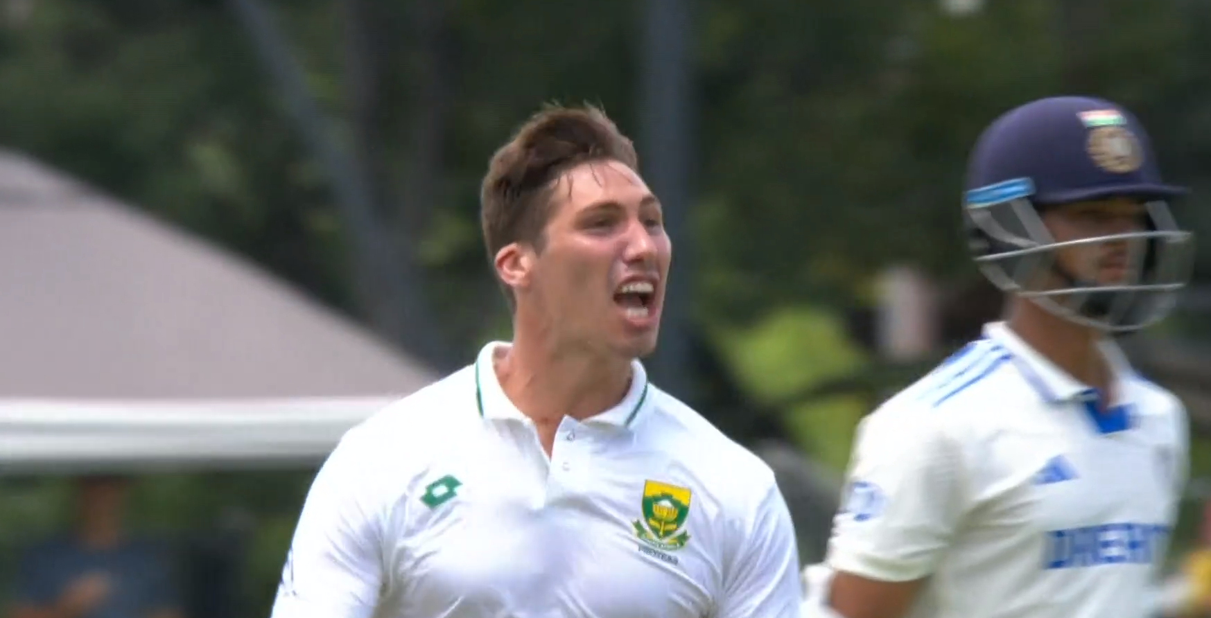 Honours even after the first session – report